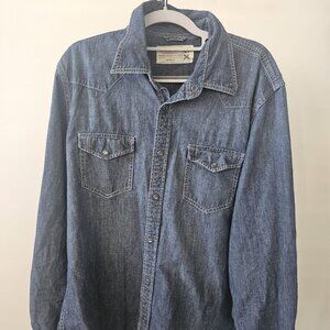 X2. Modern Fit, Shirt, Size L. Color denim blue